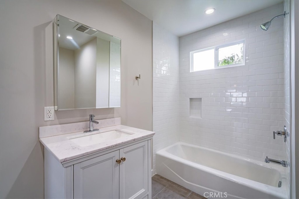 323 Culver Boulevard Playa del Rey, CA 90293 - Photo 22 of 58
