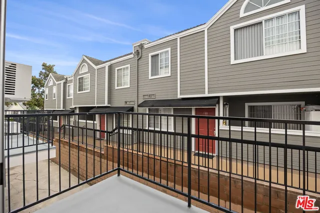 a view of a large white building