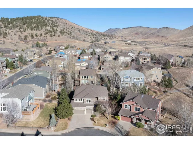$1,000,000 | 121 Osprey Lane, Lyons, CO 80540
