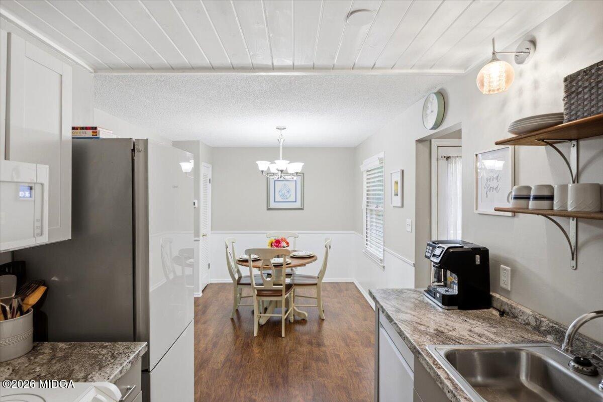 207 Springdale Court Macon, GA 31210 - Photo 14 of 23 17-W7A3550