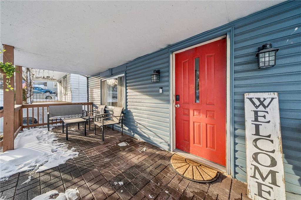 811 West Newton Road Greensburg, PA 15601 - Photo 2 of 43