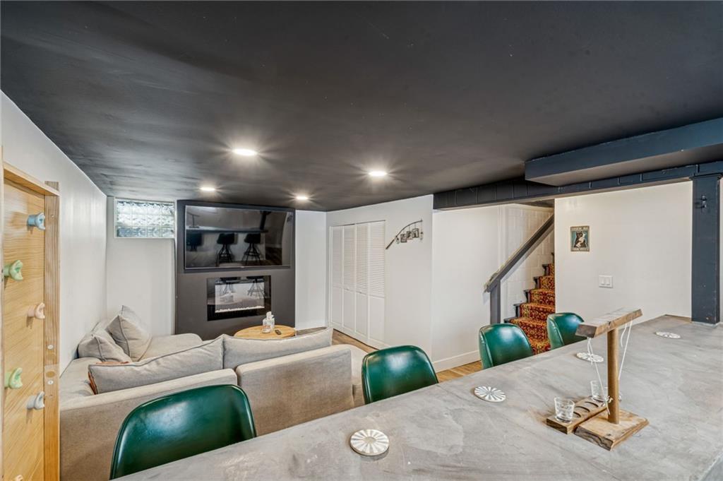 811 West Newton Road Greensburg, PA 15601 - Photo 22 of 43