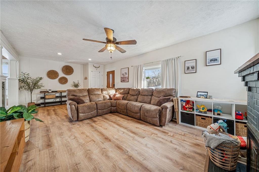 811 West Newton Road Greensburg, PA 15601 - Photo 6 of 43