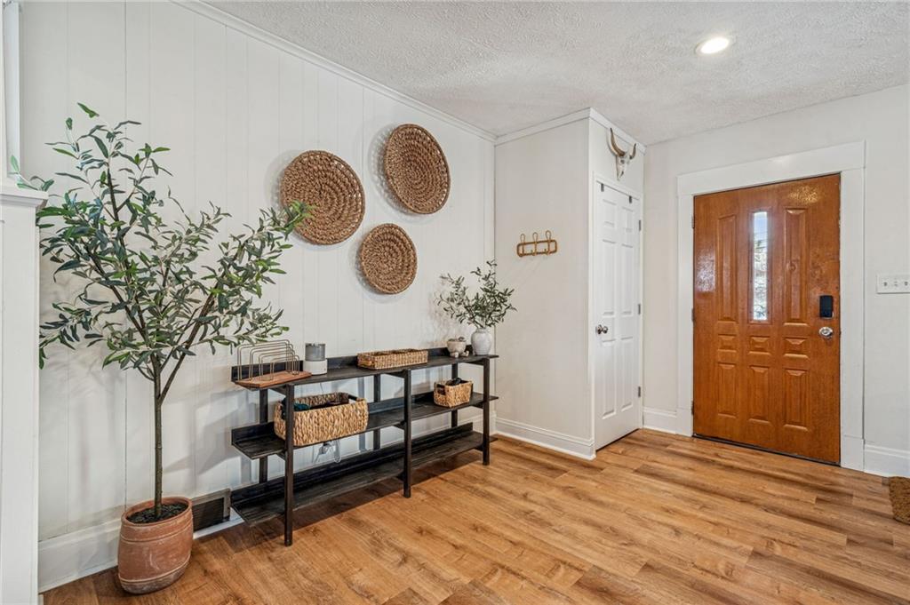 811 West Newton Road Greensburg, PA 15601 - Photo 7 of 43