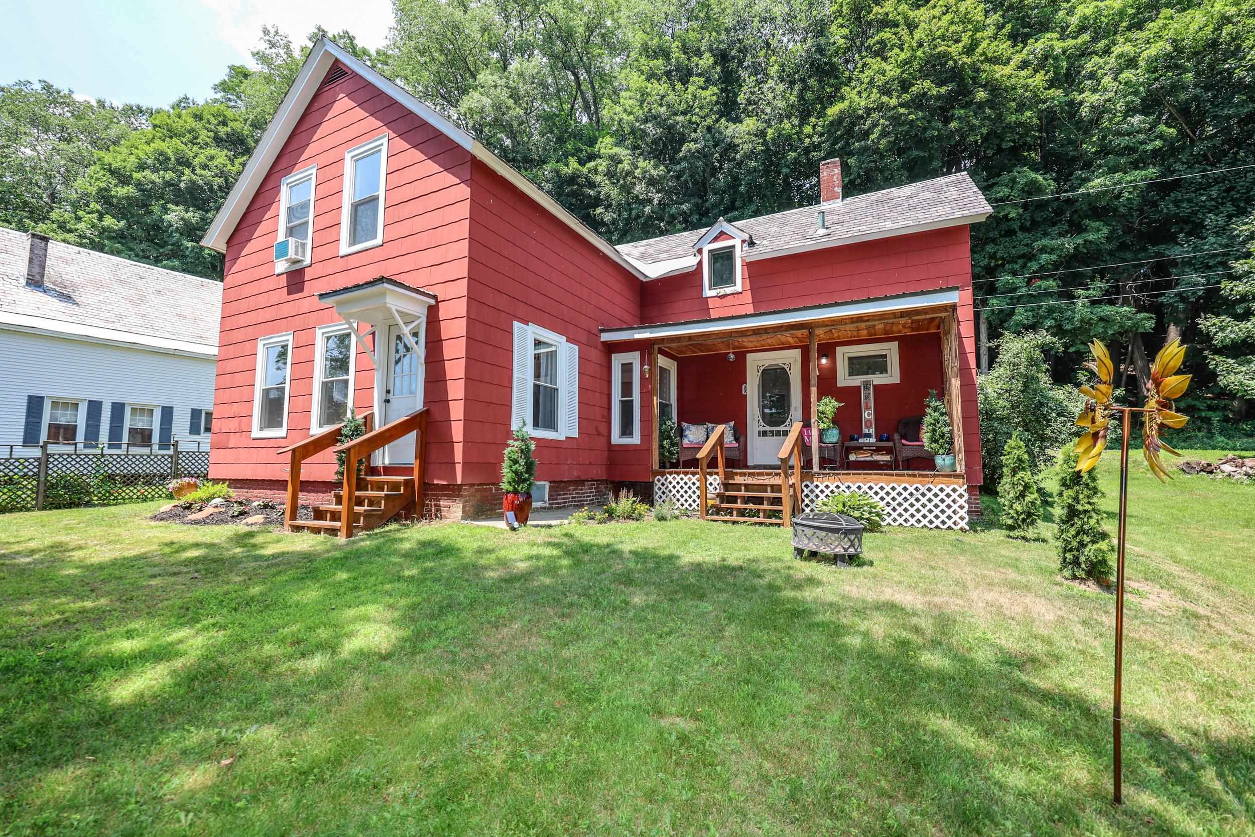 28 Spring Street Hinsdale, NH 03451 - Photo 3 of 50