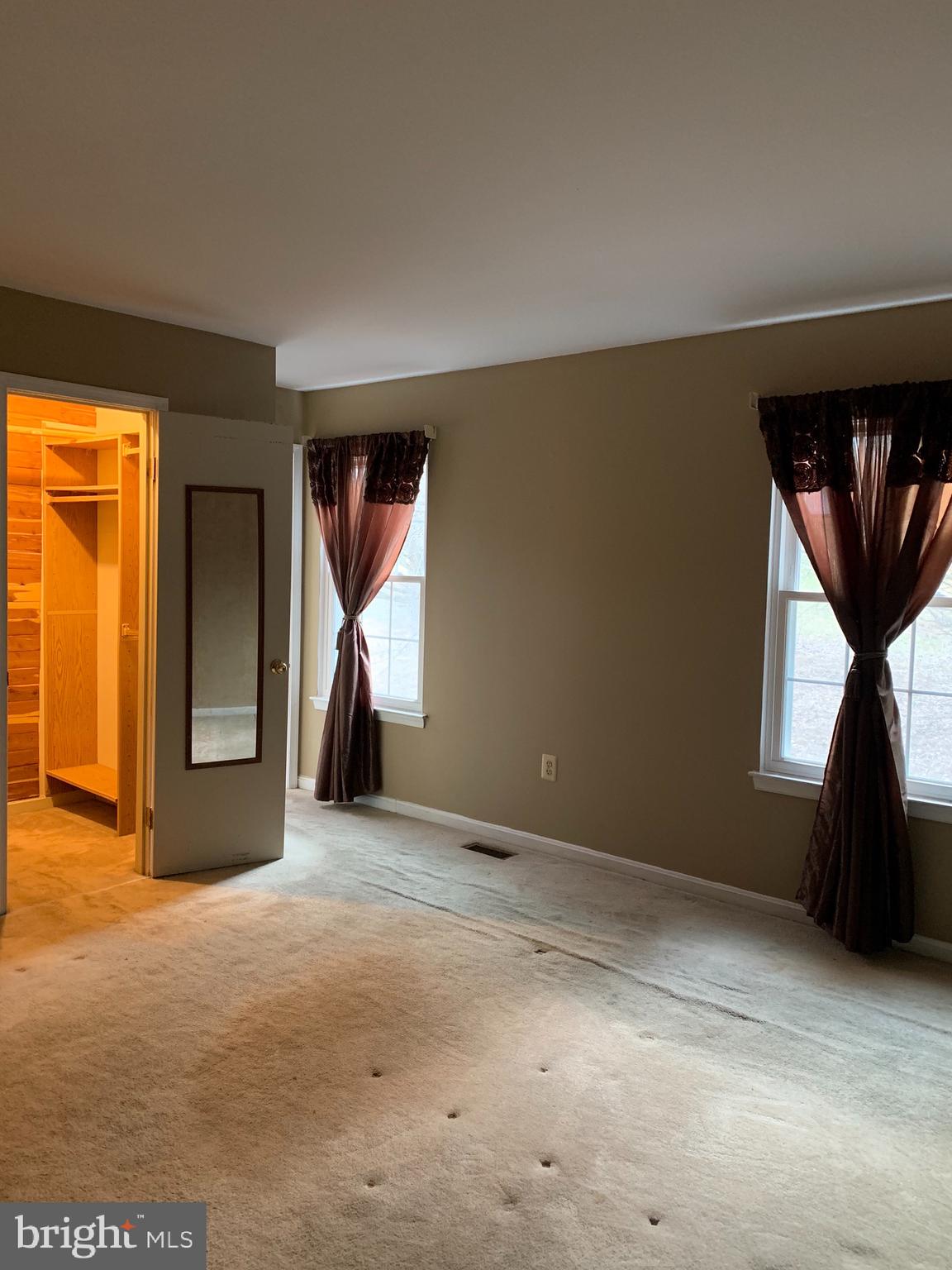 6905 Cherryfield Road Fort Washington, MD 20744 - Photo 22 of 41 Master Bedroom