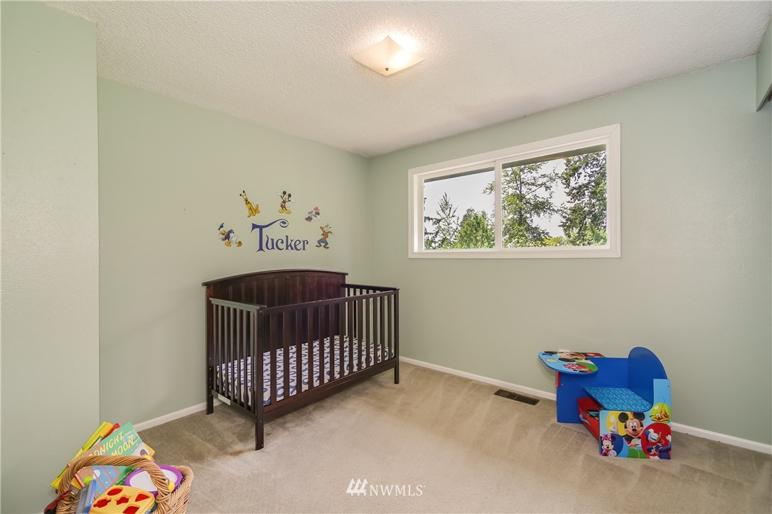 19018 196th Avenue Southeast Renton, WA 98058 - Photo 14 of 25 Gallery Image 14
