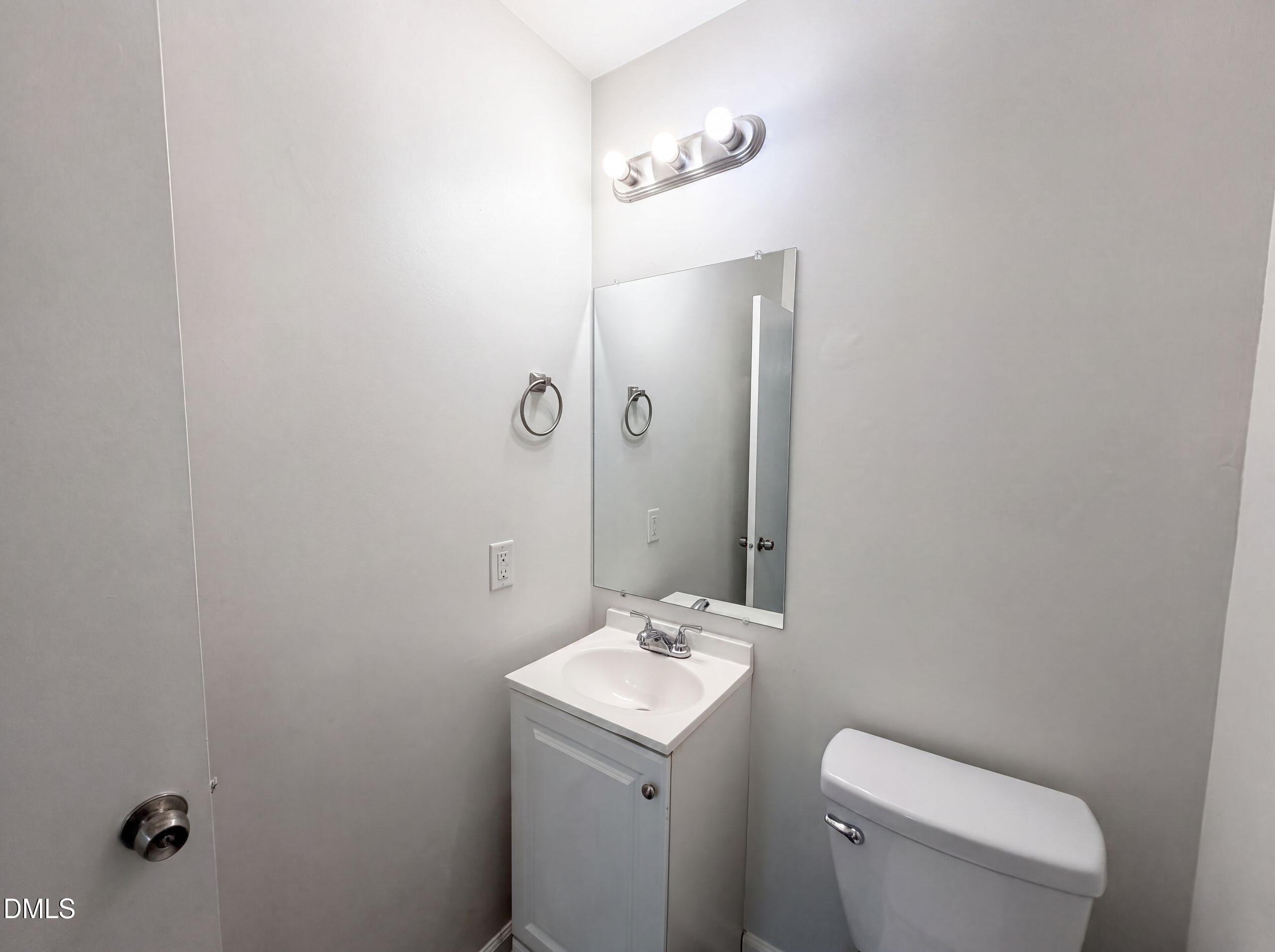 7333 Barberry Court Raleigh, NC 27615 - Photo 12 of 15 listing_11