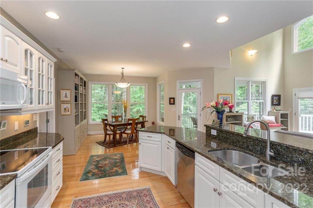 941 Deerlake Road Brevard, NC 28712 - Photo 15 of 43 Gallery Image 15