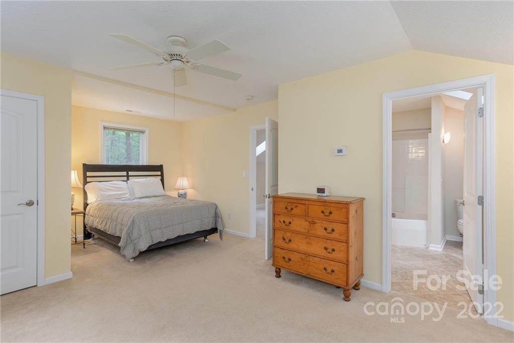 941 Deerlake Road Brevard, NC 28712 - Photo 31 of 43 Gallery Image 31