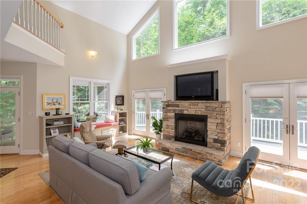 941 Deerlake Road Brevard, NC 28712 - Photo 10 of 43 Gallery Image 10