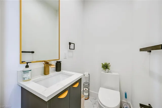 $1,825,000 | 3384 Canal Street, Naples, FL 34112