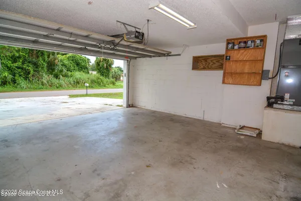 $2,000 | 6420 Kingdom Avenue, Cocoa, FL 32927