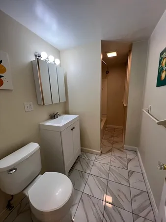 $2,950 | 187 Winthrop Road, Unit 1A, Brookline, MA 02445