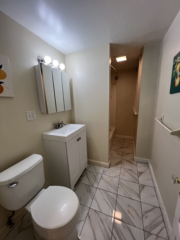 187 Winthrop Road, Unit 1A Brookline, MA 02445 - Photo 6 of 11