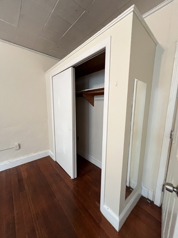 187 Winthrop Road, Unit 1A Brookline, MA 02445 - Photo 9 of 11