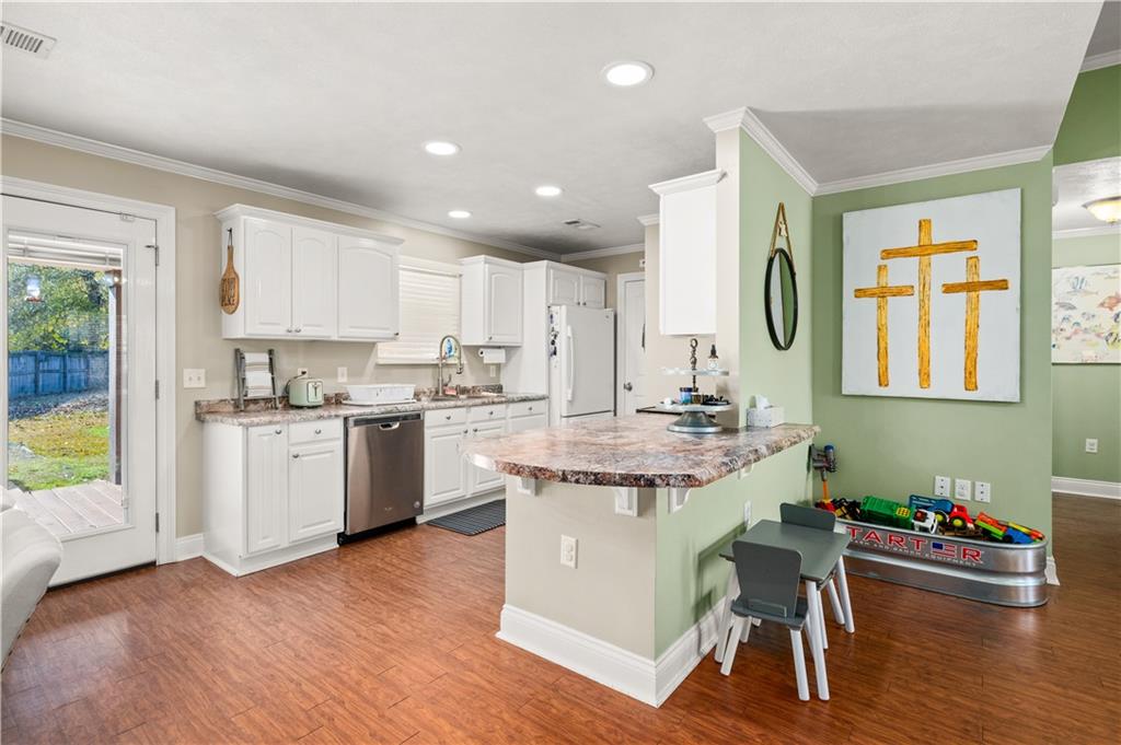 367 Racetrack Road Dry Prong, LA 71423 - Photo 8 of 25 Gallery Image 8