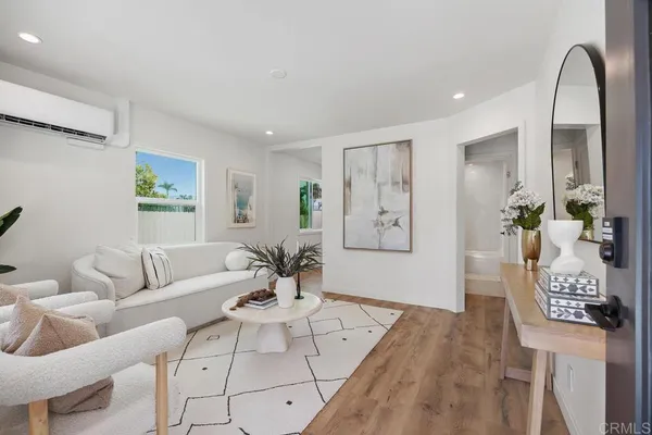 $824,999 | 1421 West Puls Street, Oceanside, CA 92058