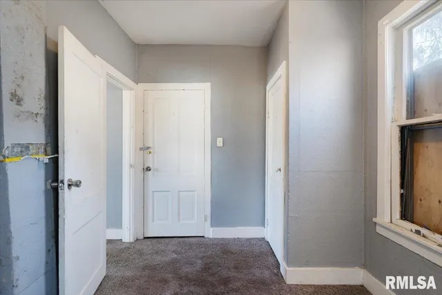 $75,000 | 2947 13th Avenue, Rock Island, IL 61201