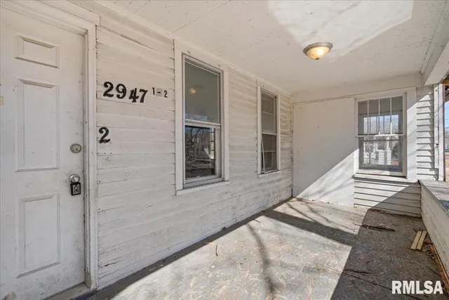$75,000 | 2947 13th Avenue, Rock Island, IL 61201