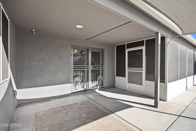 $679,000 | 1601 West Glenrosa Avenue, Phoenix, AZ 85015