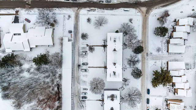 $150,000 | 2581 Ridgecroft Drive Southeast, Unit 302, Grand Rapids, MI 49546