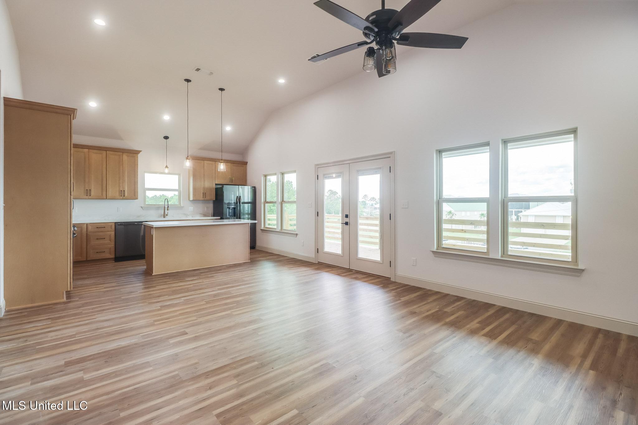 4022 Ceylon Street Bay St. Louis, MS 39520 - Photo 11 of 37 Photo May 30 2025, 11 13 08 AM (2)