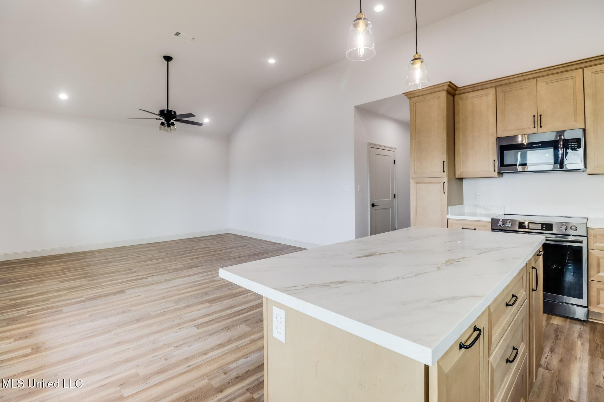 4022 Ceylon Street Bay St. Louis, MS 39520 - Photo 15 of 37 Photo May 30 2025, 11 13 47 AM (2)