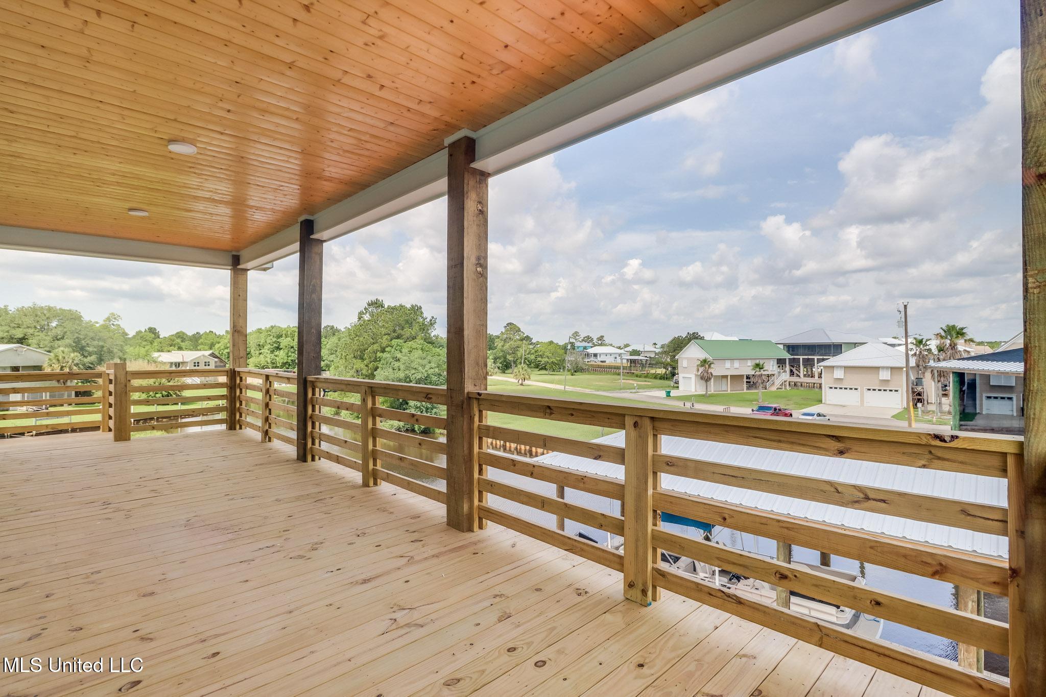 4022 Ceylon Street Bay St. Louis, MS 39520 - Photo 9 of 37 Photo May 30 2025, 11 01 18 AM