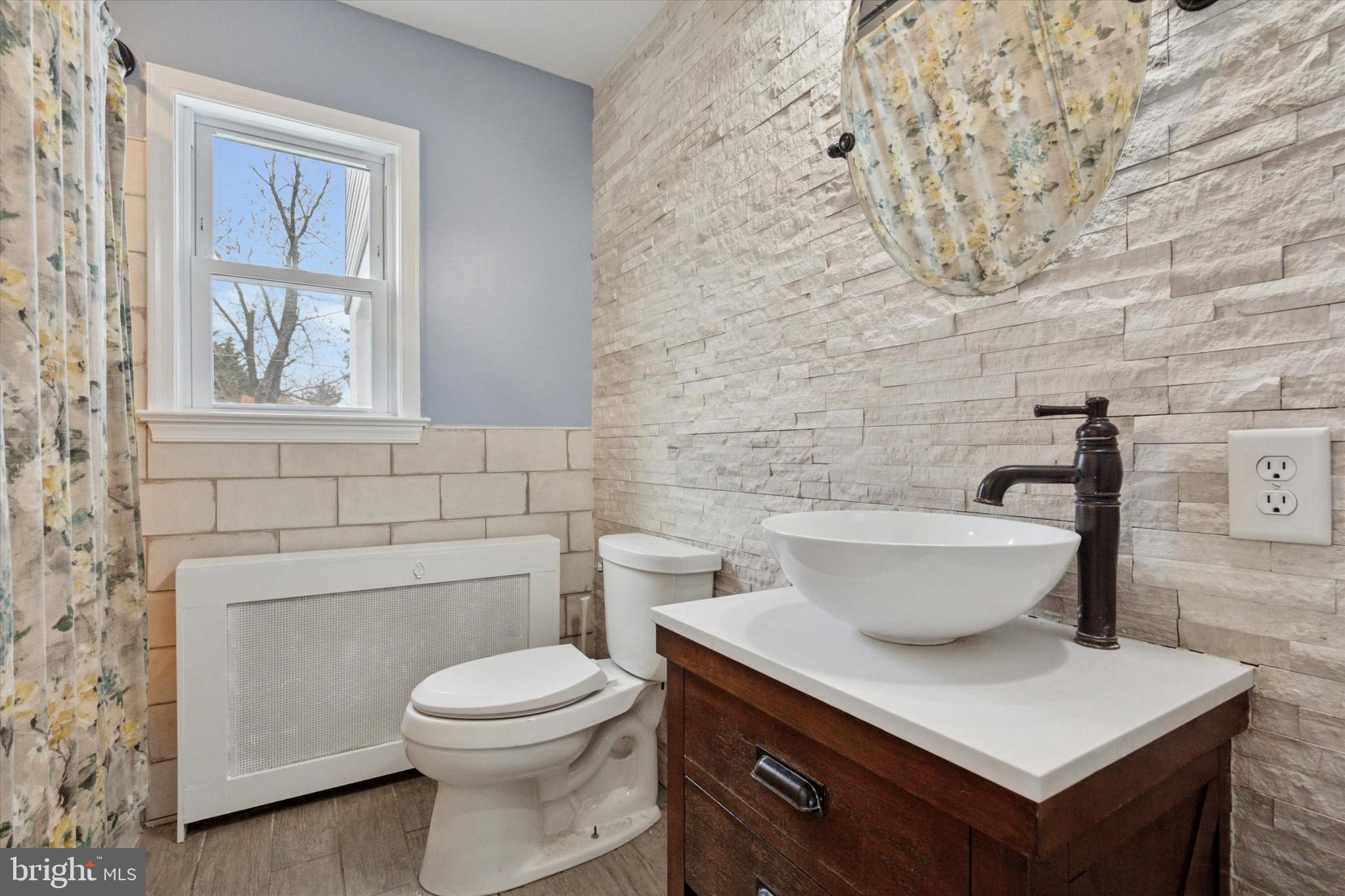 1833 Norristown Road Ambler, PA 19002 - Photo 11 of 33 Hall Bath (1st Fl)