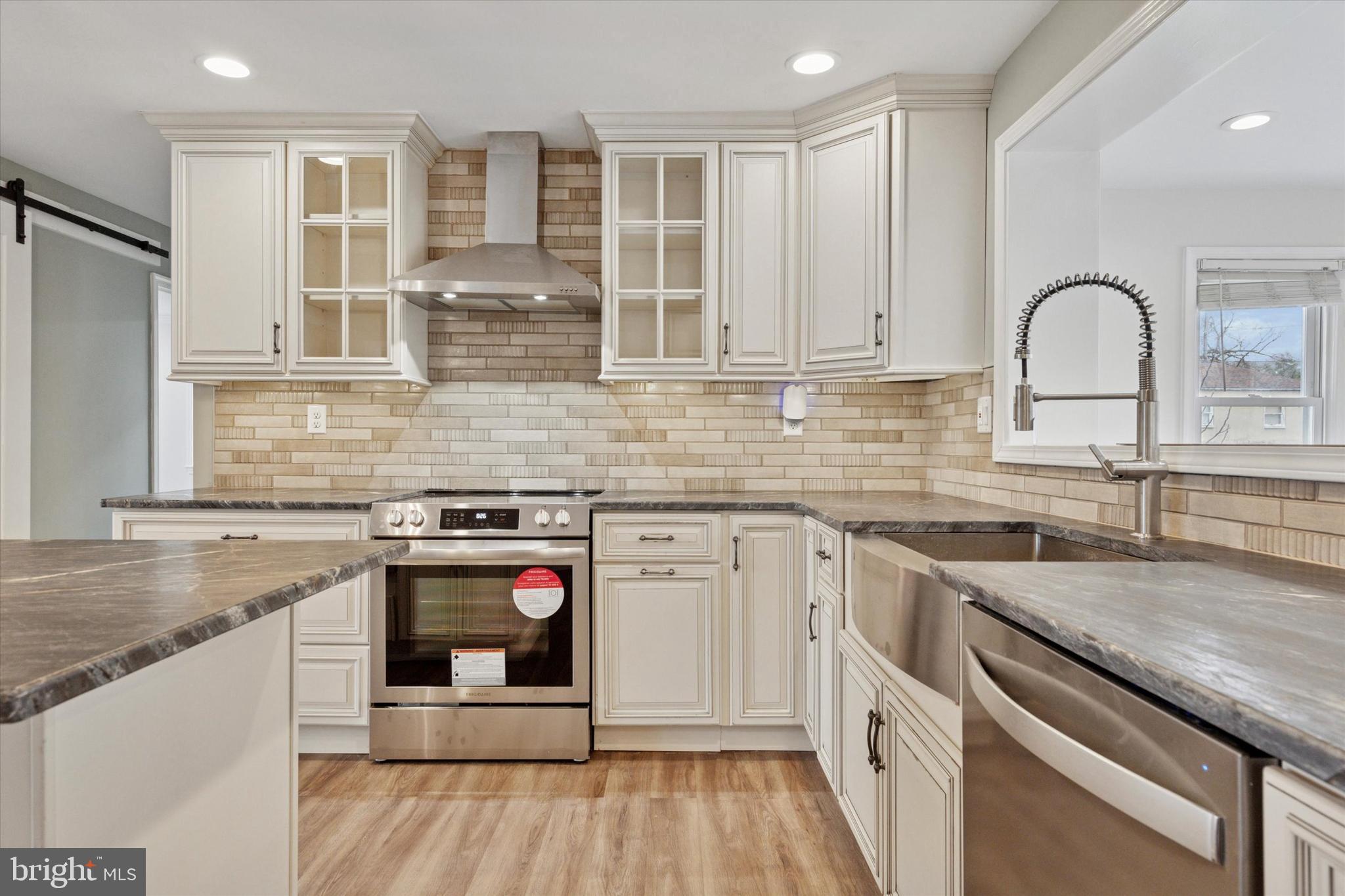 1833 Norristown Road Ambler, PA 19002 - Photo 6 of 33 Kitchen
