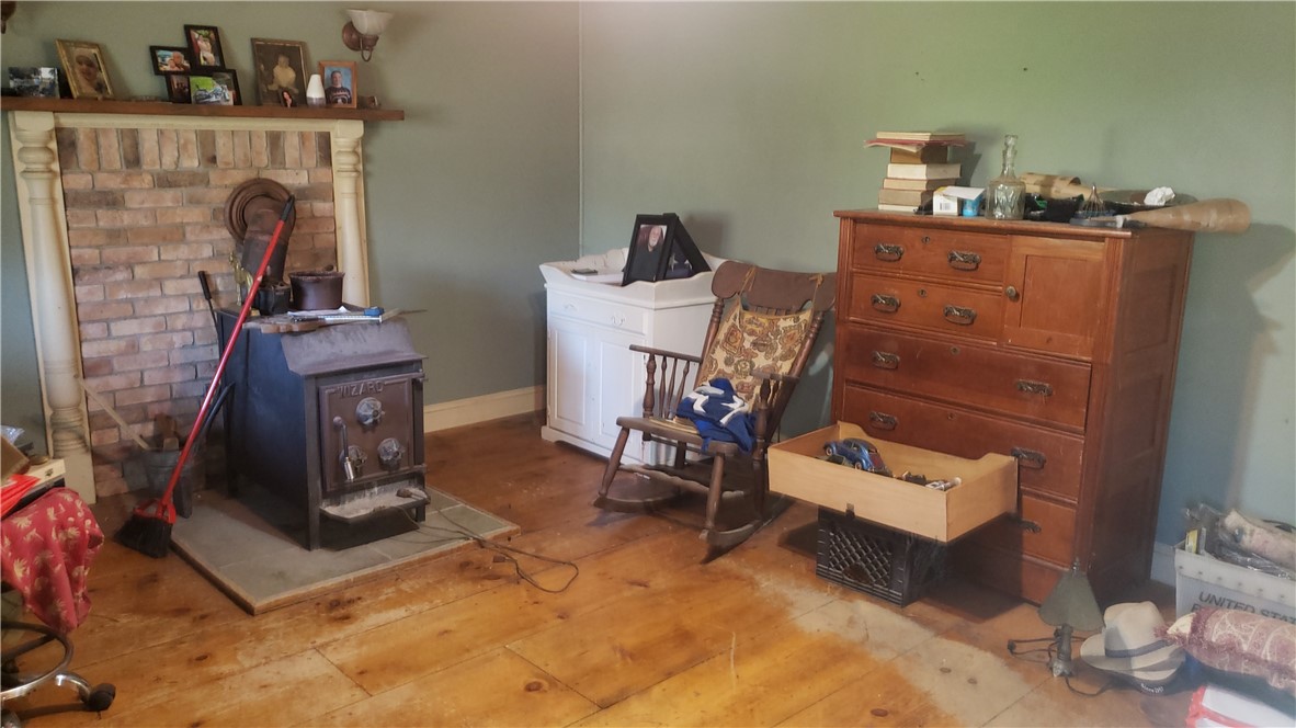 162 Ashaway Road Hopkinton, RI 02808 - Photo 2 of 5 Gallery Image 2