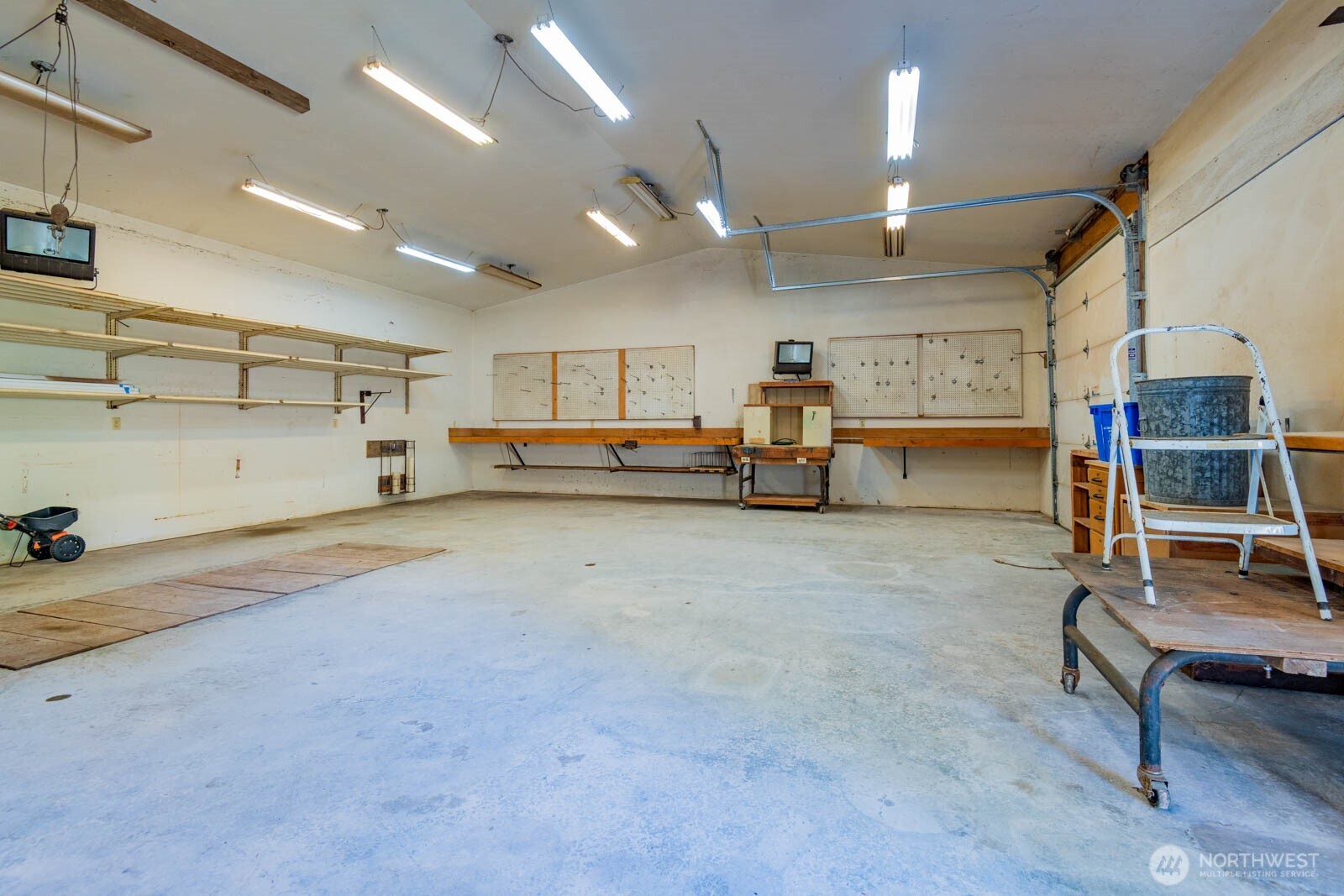 2135 Shine Road Port Ludlow, WA 98365 - Photo 37 of 40