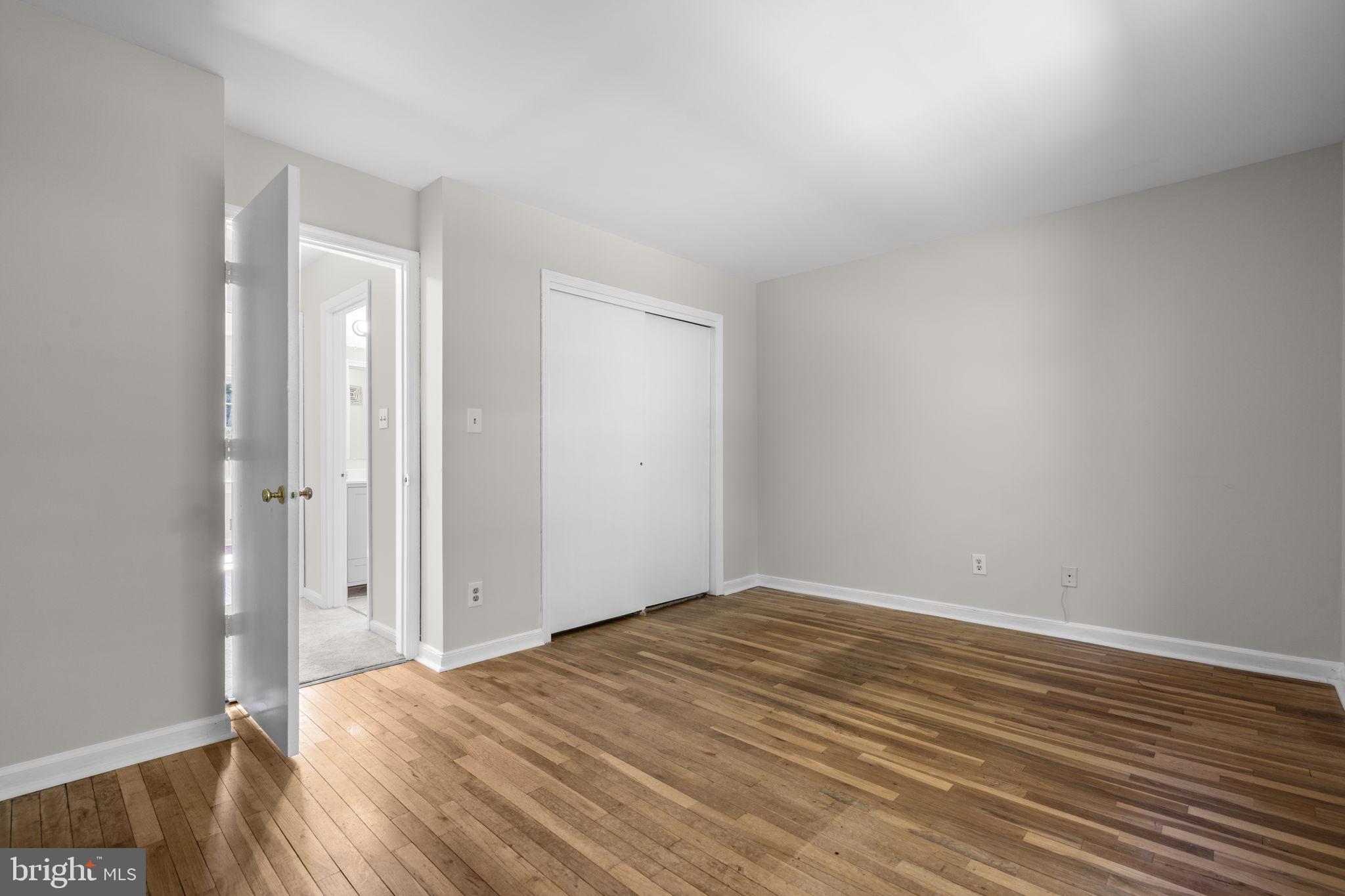 8221 Tory Road, Unit 150 Springfield, VA 22152 - Photo 25 of 36 Bright and airy blank canvas awaits.