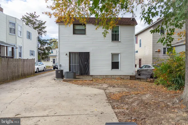 $2,100 | 12 West Wayne Terrace, Collingswood, NJ 08108