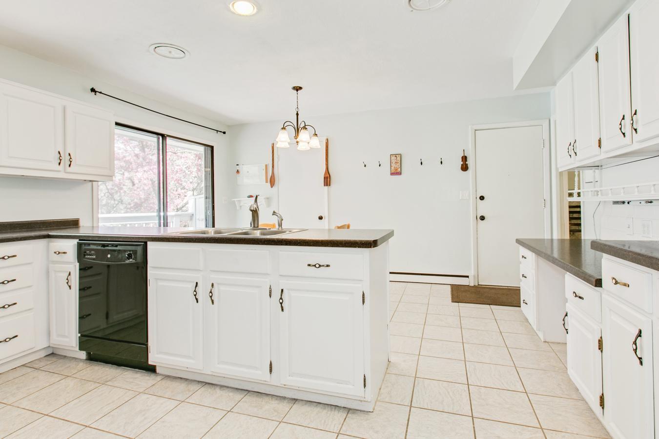 5 Buffalo Road North Oaks, MN 55127 - Photo 7 of 45