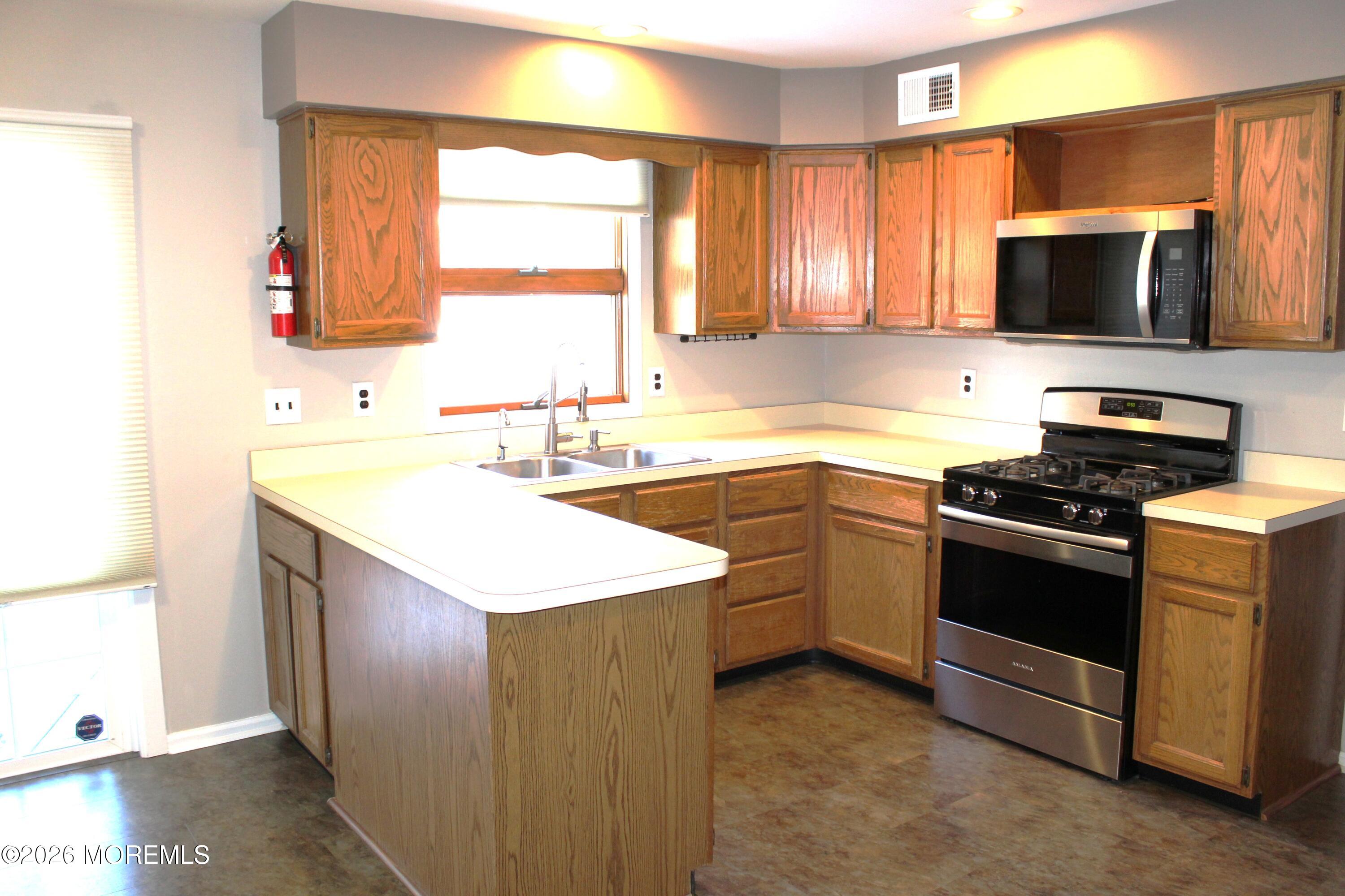 435 Frank Applegate Road Jackson, NJ 08527 - Photo 22 of 84 IMG_0189