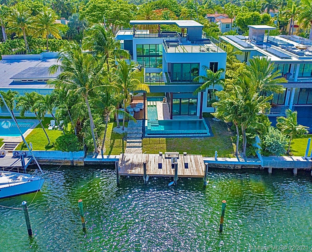 5191 Pine Tree Drive Miami Beach, FL 33140 - Photo 2 of 35