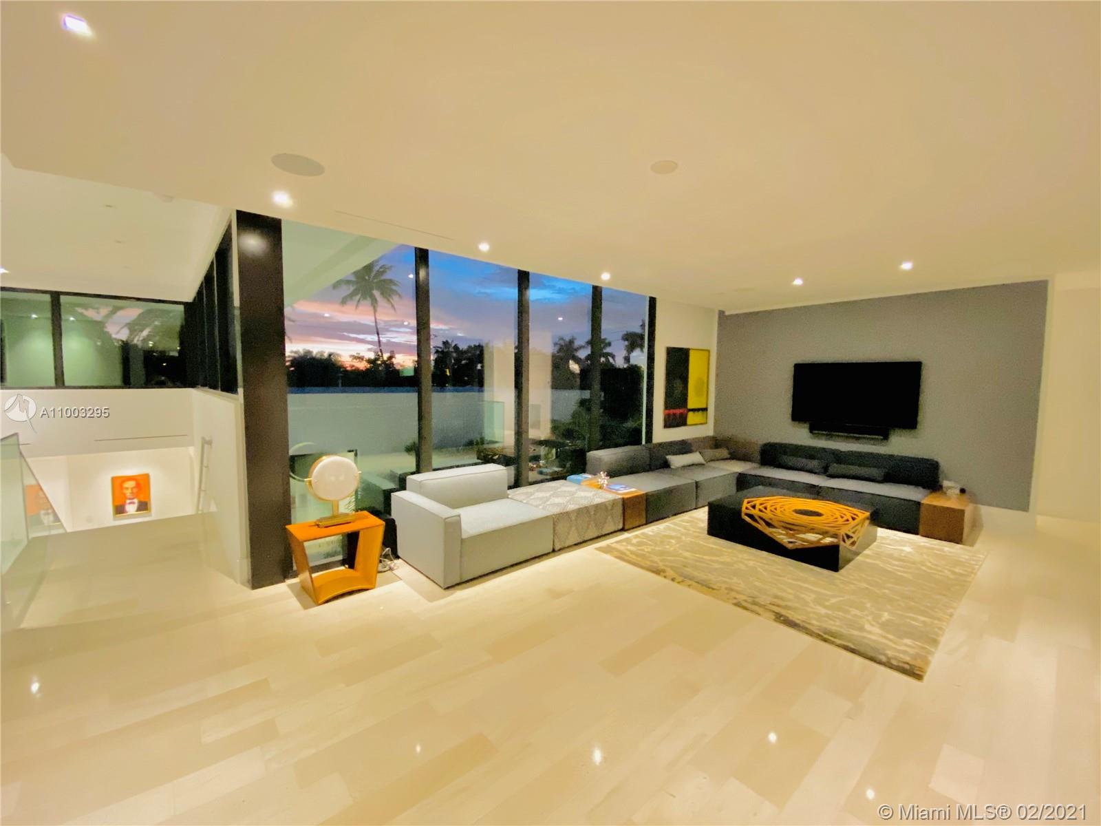 5191 Pine Tree Drive Miami Beach, FL 33140 - Photo 13 of 35