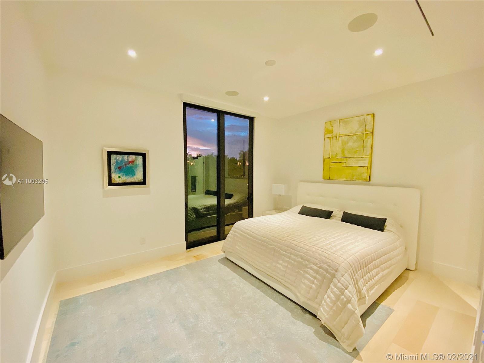 5191 Pine Tree Drive Miami Beach, FL 33140 - Photo 26 of 35