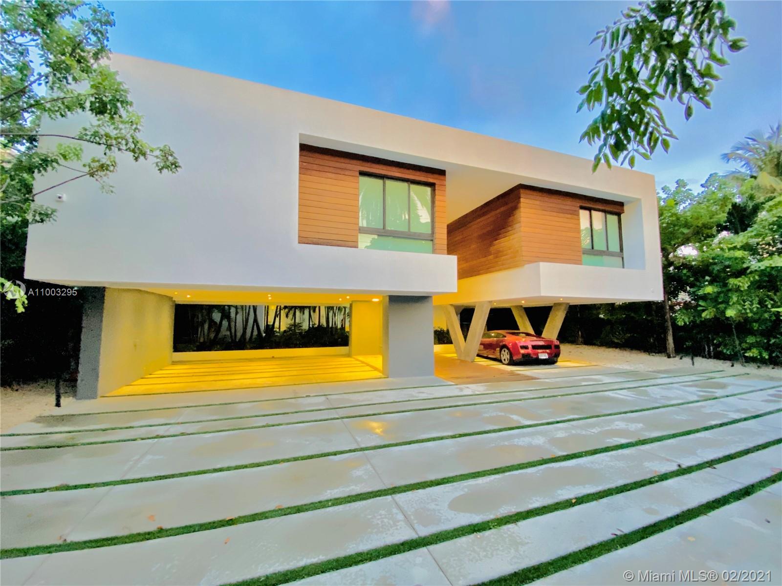 5191 Pine Tree Drive Miami Beach, FL 33140 - Photo 4 of 35