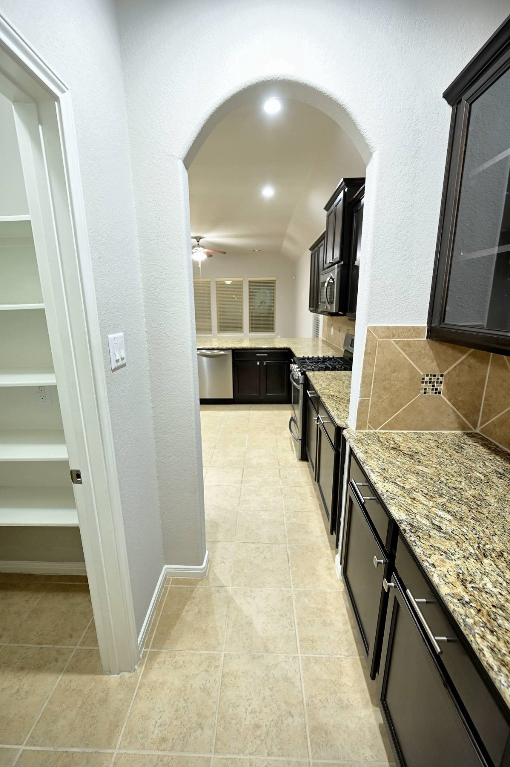 4510 Greenleaf Drive Spring, TX 77389 - Photo 10 of 39