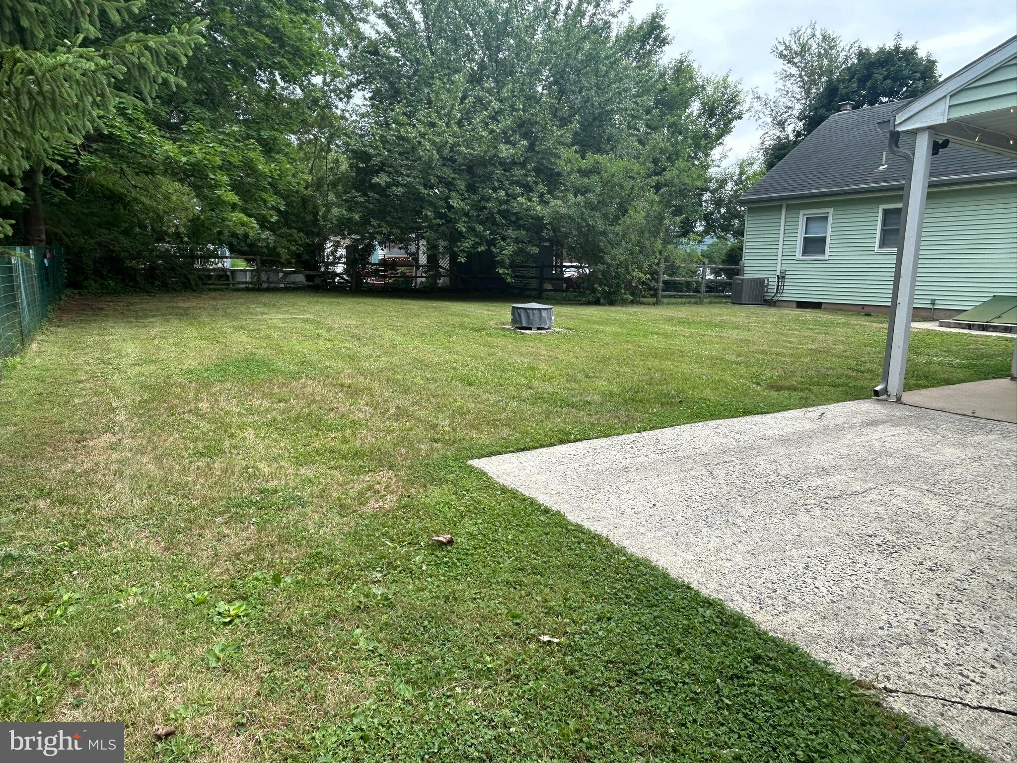 138 East 7 Stars Road Phoenixville, PA 19460 - Photo 42 of 42 Back Yard