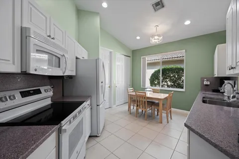 $444,444 | 9078 Bay Point Circle, West Palm Beach, FL 33411