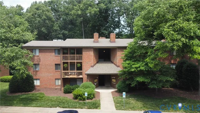 $259,000 | 2106 Turtle Run Drive, Unit 7, Henrico, VA 23233