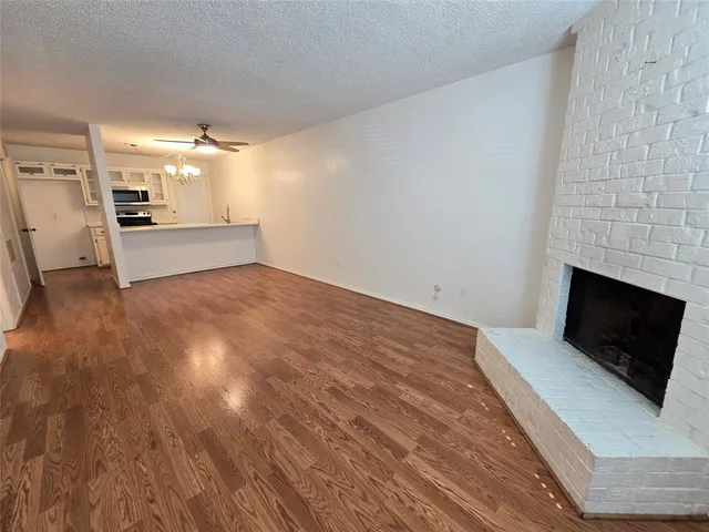 $1,475 | 119 Graystone Place, Duncanville, TX 75137