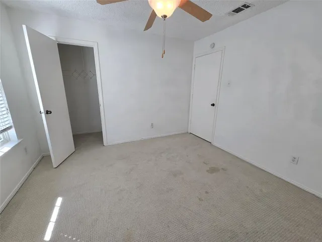 $1,475 | 119 Graystone Place, Duncanville, TX 75137