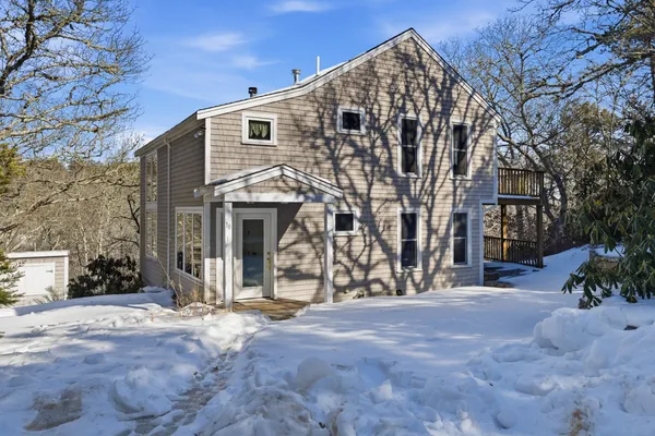 $1,800,000 | 18 Wood Duck Way, Oak Bluffs, MA 02557