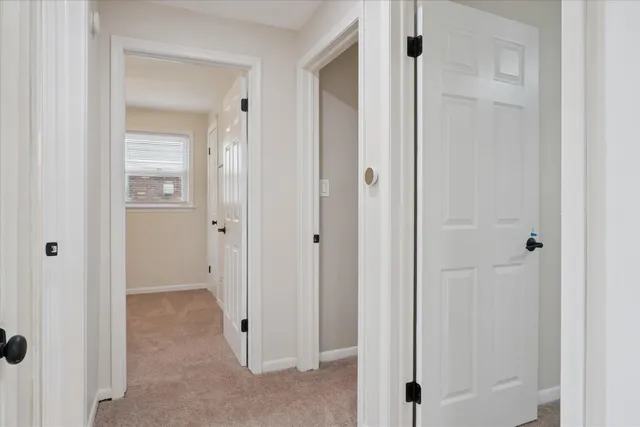 $2,100 | 29484 Spring Hill Drive, Southfield, MI 48076