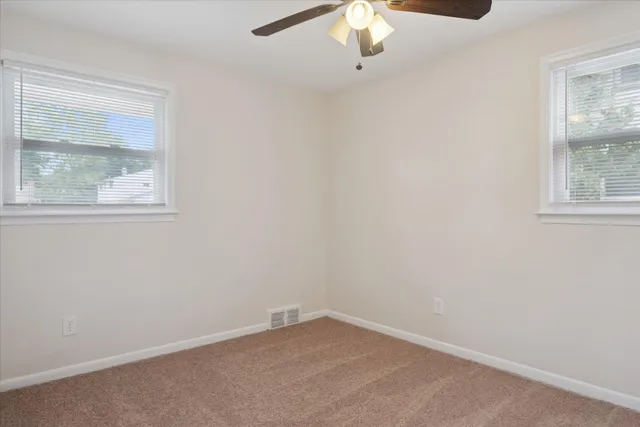 $2,100 | 29484 Spring Hill Drive, Southfield, MI 48076